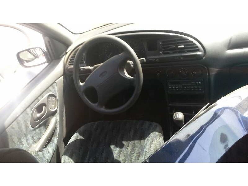 ford mondeo berlina (gd) del año 1996