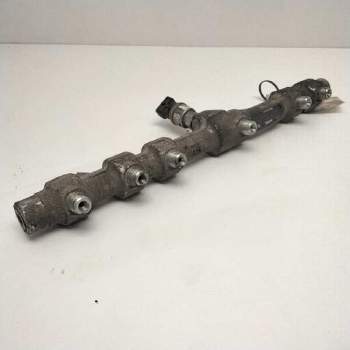 Recambio de rampa inyectora para alfa romeo 166 2.4 jtd cat referencia OEM IAM 0445215005  