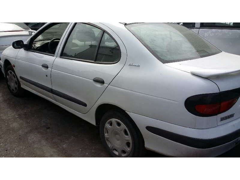 renault megane i classic (la0) del año 1997