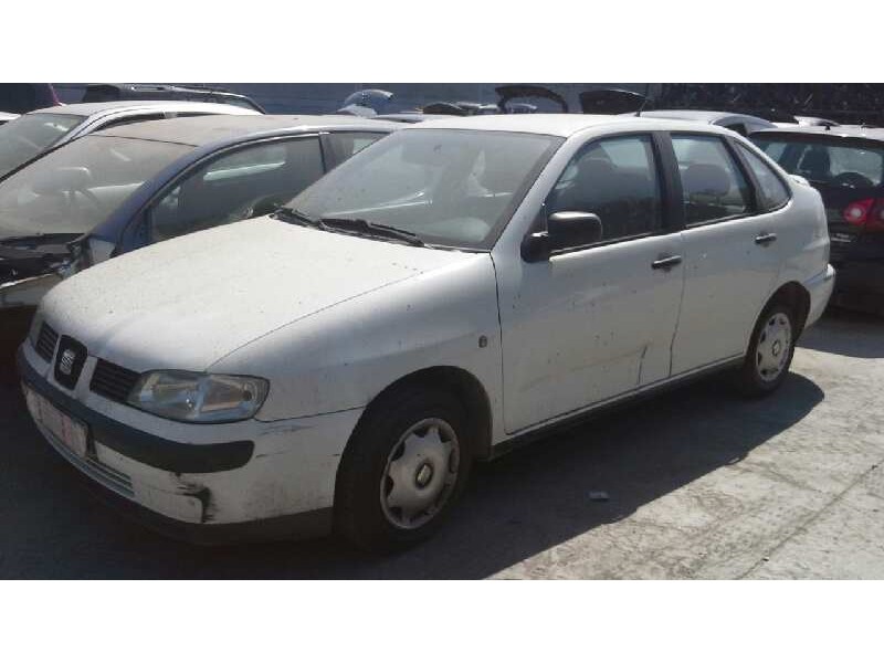 seat cordoba berlina (6k2) del año 1999
