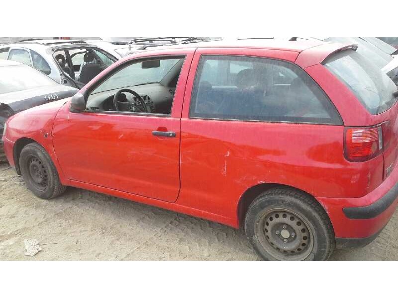 seat ibiza (6k1) del año 2001