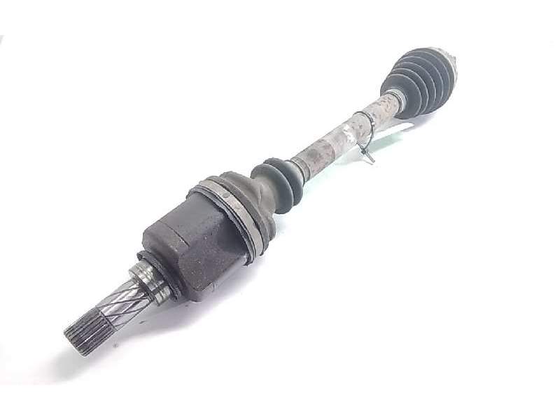 Recambio de transmision delantera izquierda para renault scenic ii privilege referencia OEM IAM 8200330413  