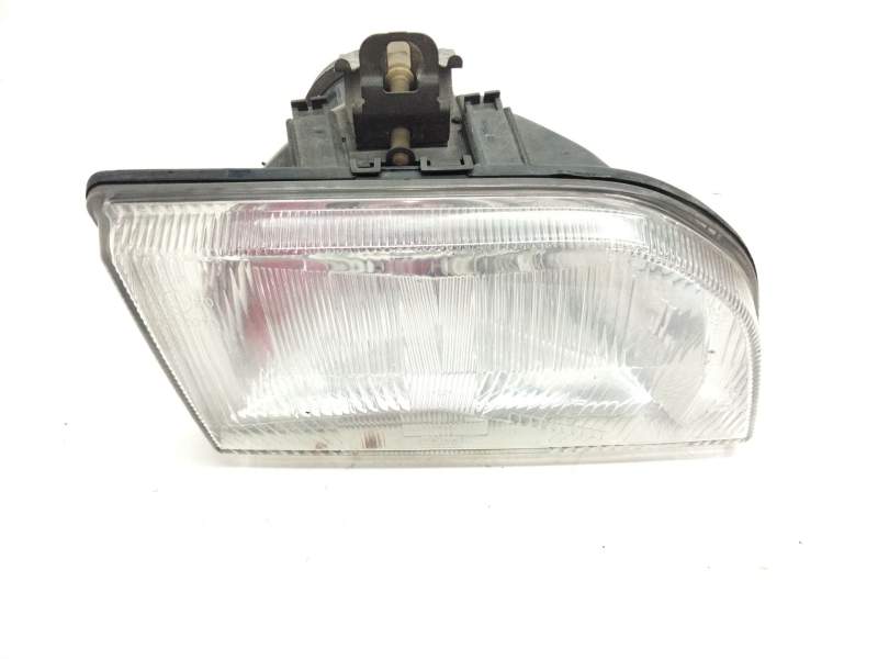 Recambio de faro derecho para ford fiesta iii (gfj) 1.1 referencia OEM IAM UPM60GF13  