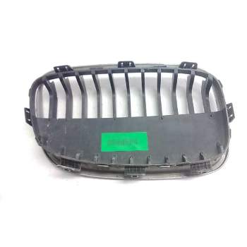 Recambio de rejilla paragolpes izquierda para bmw serie 1 lim. (f20/f21) referencia OEM IAM 7324389  