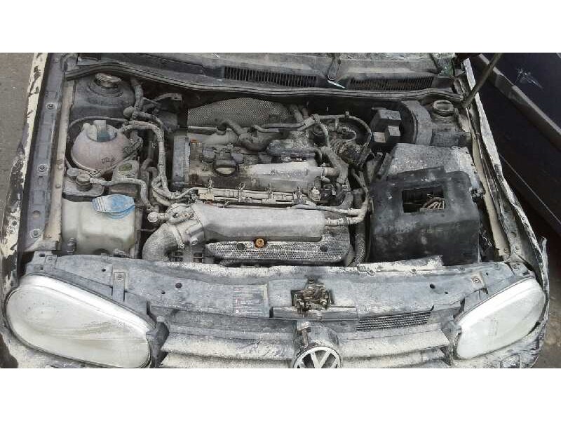 volkswagen golf iv berlina (1j1) del año 2002