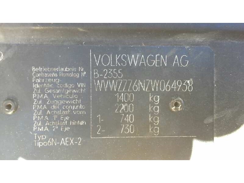 volkswagen polo berlina (6n1) del año 1996