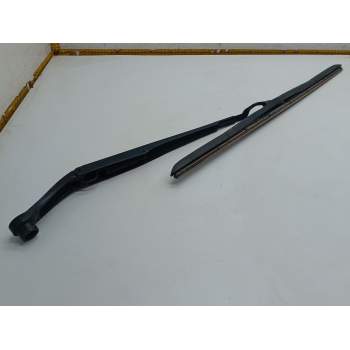 Recambio de brazo limpia delantero izquierdo para kia proceed combi van (cd) 1.4 t-gdi referencia OEM IAM   