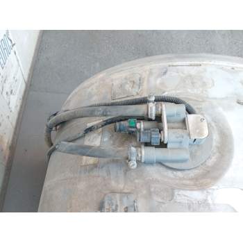 Recambio de deposito adblue para scania r480 referencia OEM IAM 21065425  