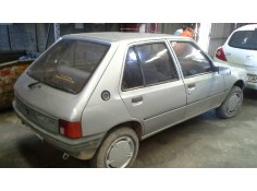 peugeot 205 berlina del año 1988 2