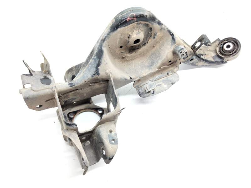 Recambio de brazo suspension inferior trasero derecho para nissan x-trail (t32) 360 referencia OEM IAM 5Y1812D194  