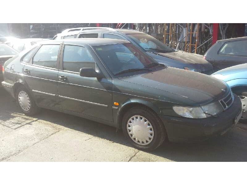 saab 900 berlina del año 1994