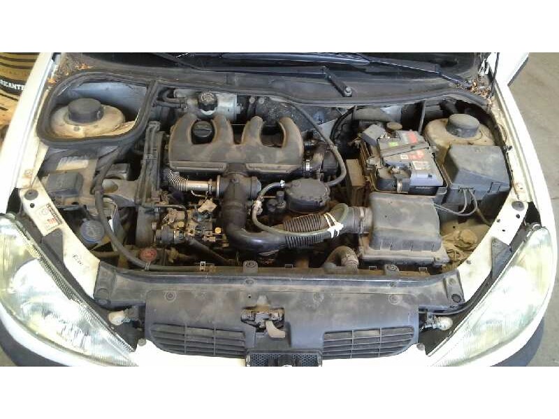 peugeot 206 berlina del año 1999