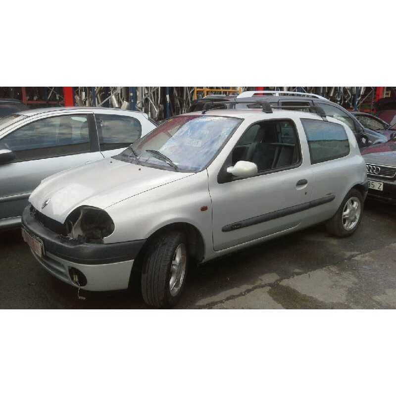 renault clio ii fase ii (b/cb0) del año 2001