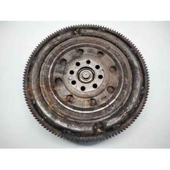 Recambio de volante motor para audi a6 berlina (c4) 2.6 v6 cat (abc) referencia OEM IAM   