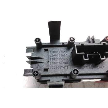 Recambio de warning para renault megane ii familiar referencia OEM IAM 8200407415  