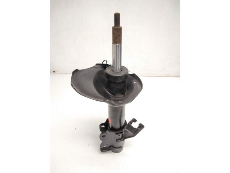 Recambio de amortiguador delantero izquierdo para nissan serena (c23) 2.0 referencia OEM IAM 543039C104  