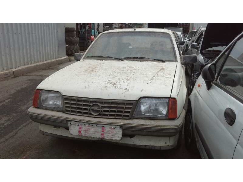 opel ascona c del año 1985
