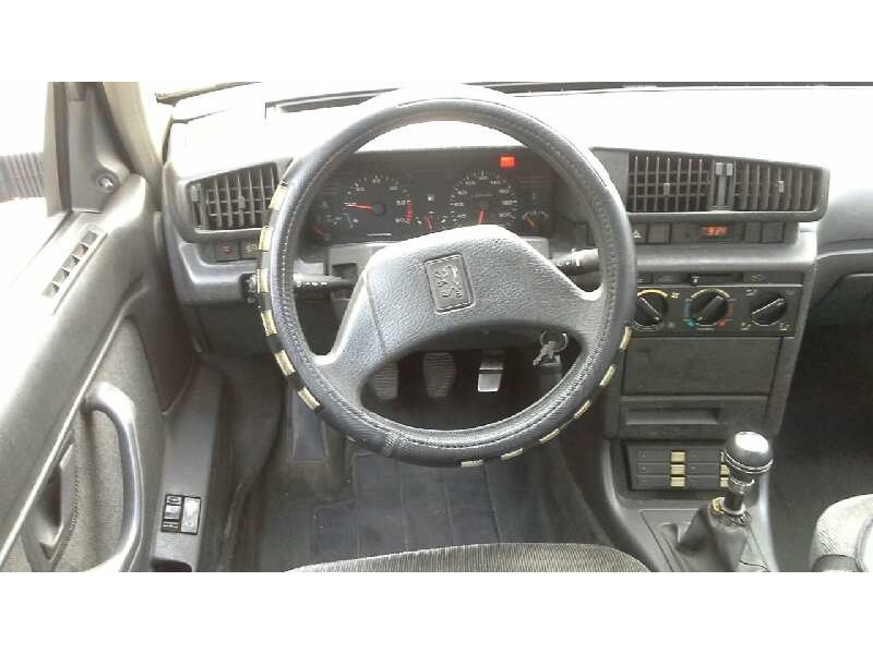 peugeot 405 berlina del año 1991