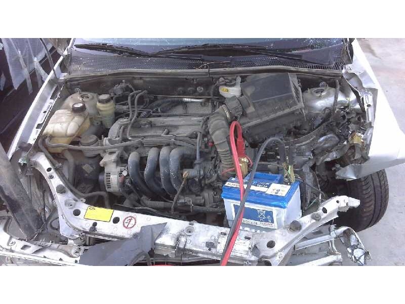 ford focus berlina (cak) del año 1998