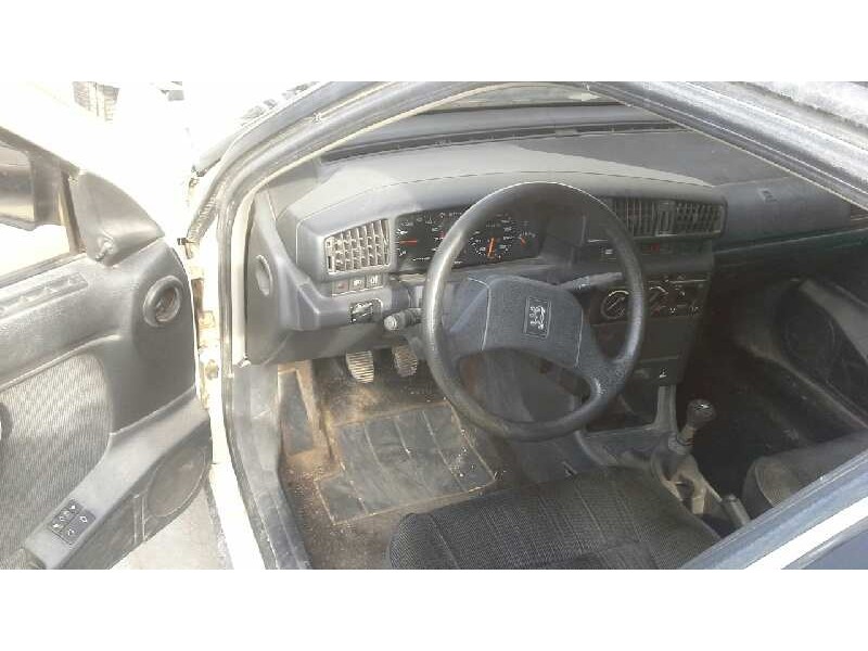 peugeot 405 berlina del año 1991
