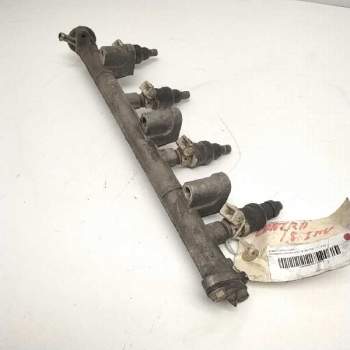Recambio de rampa inyectora para hyundai lantra (j1) 1.8 16v cat referencia OEM IAM   99696