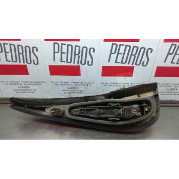 Recambio de piloto trasero derecho para renault laguna grandtour (k56) referencia OEM IAM   99705