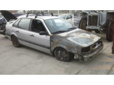 volkswagen passat berlina (312) del año 1990