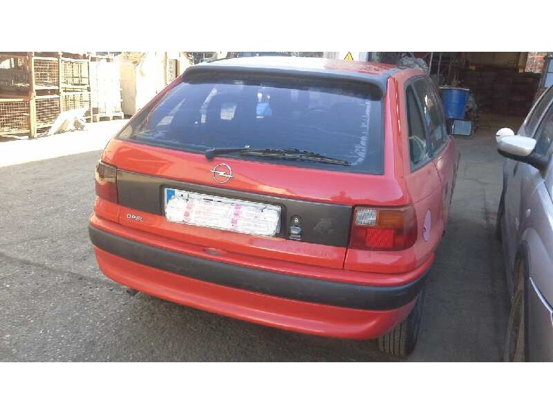 opel astra f berlina del año 1994
