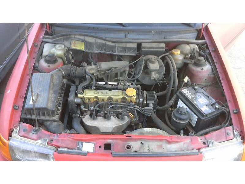 opel astra f berlina del año 1994