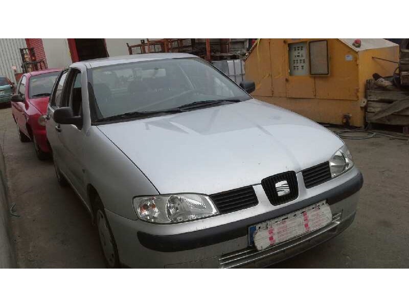 seat ibiza (6k1) del año 2000