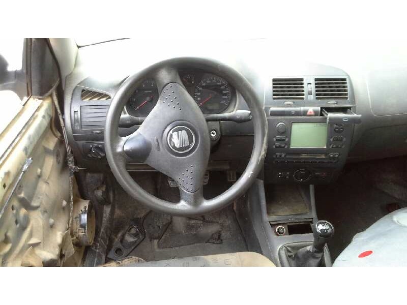 seat ibiza (6k1) del año 2000