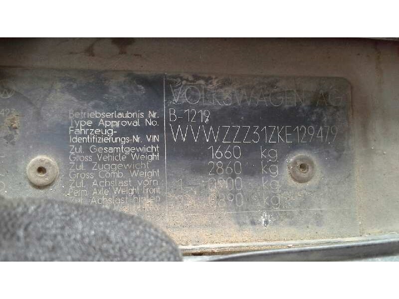 volkswagen passat berlina (312) del año 1989