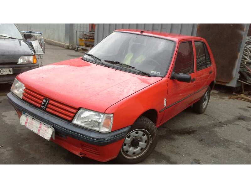 peugeot 205 berlina del año 1994