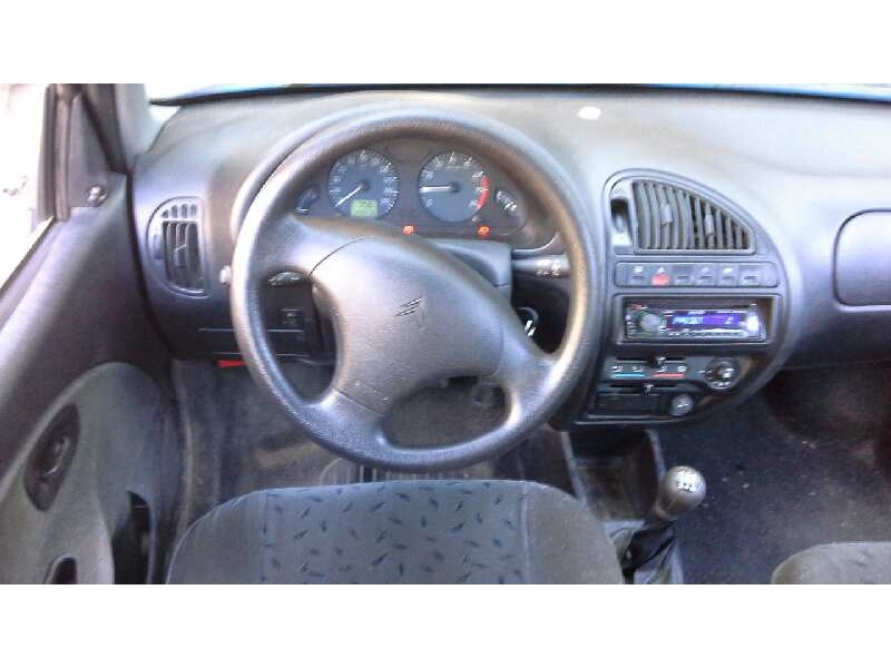 citroen saxo del año 2001