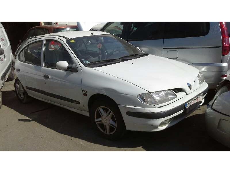 renault megane i berlina hatchback (ba0) del año 1998