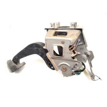 Recambio de pedal embrague para citroën c4 ii (nc_) 1.6 hdi 110 referencia OEM IAM   