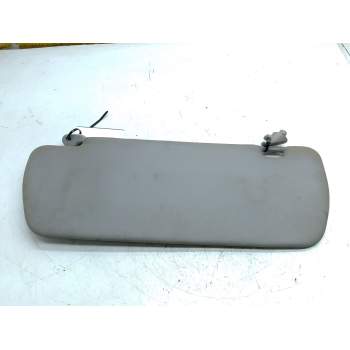 Recambio de parasol izquierdo para renault maxity referencia OEM IAM 5001871860  