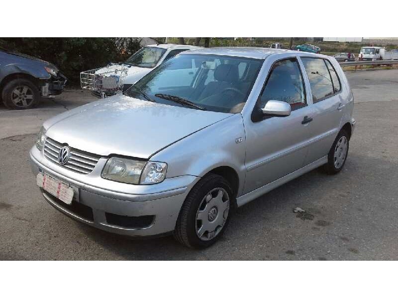 volkswagen polo berlina (6n2) del año 2001