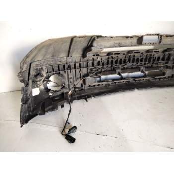 Recambio de paragolpes delantero para land rover discovery v6 td hse referencia OEM IAM LR006696  