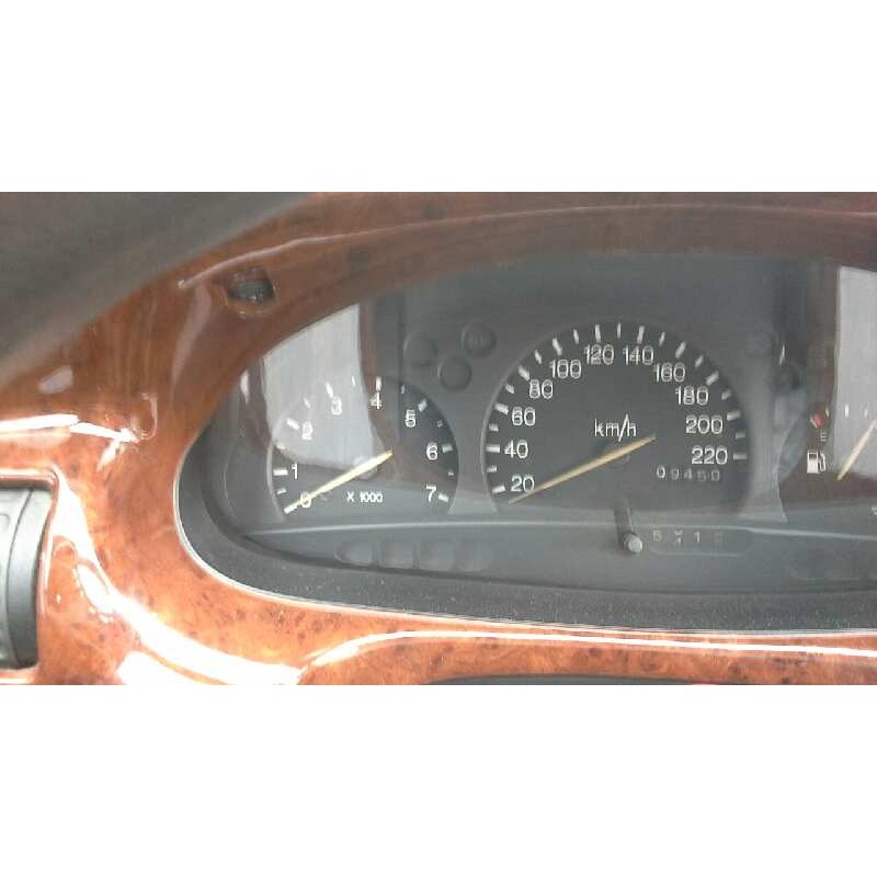Recambio de panel frontal para land rover discovery v6 td hse referencia OEM IAM   