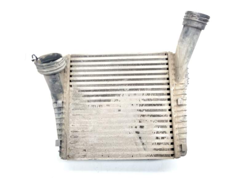 Recambio de intercooler para audi q7 (4lb) 3.0 tdi quattro referencia OEM IAM 7L6145804  