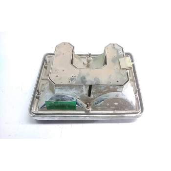 Recambio de piloto trasero derecho para seat 132 132 referencia OEM IAM 328644D  