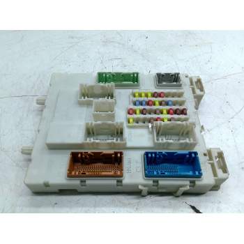 CAJA FUSIBLES J9J52J54 