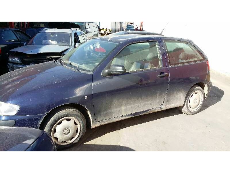 seat ibiza (6k1) del año 2001