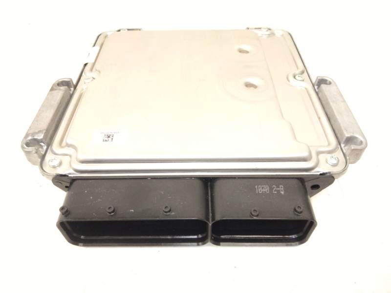 Recambio de centralita motor uce para infiniti ex 30d referencia OEM IAM 237101BY8B 0281016647 