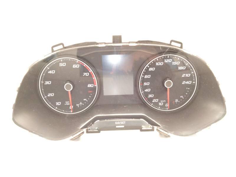 Recambio de cuadro instrumentos para seat arona style edition referencia OEM IAM 6F0920740  