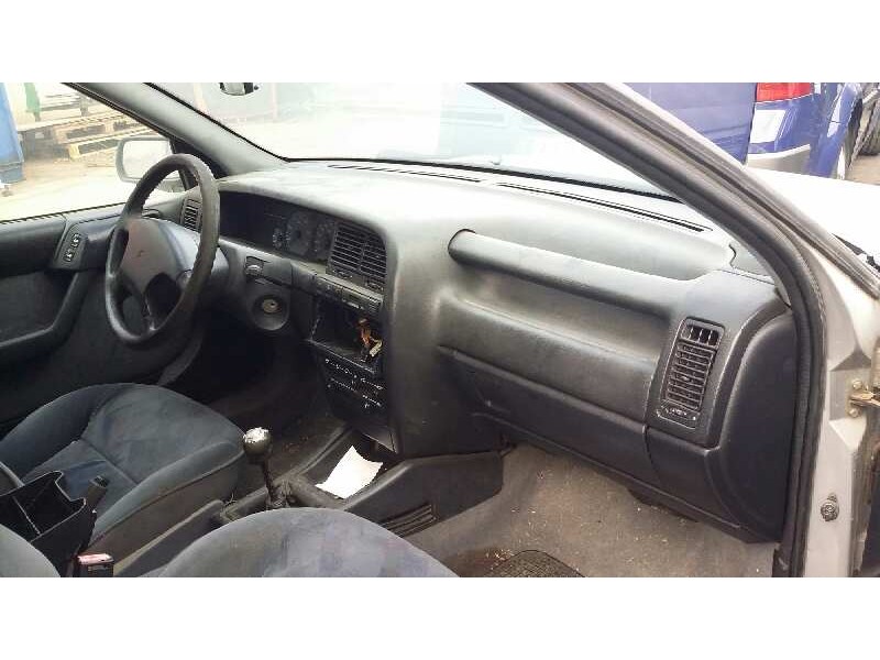 citroen xantia berlina del año 1997