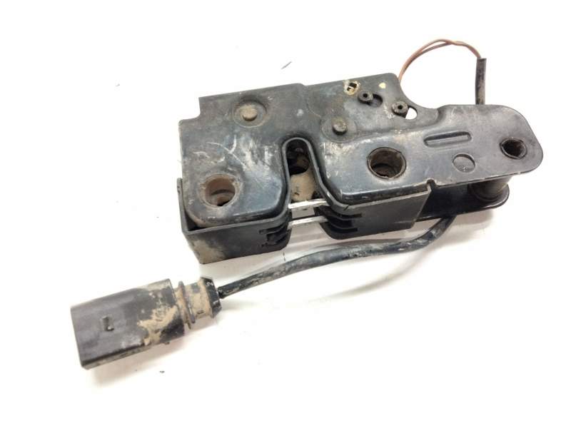 Recambio de cerradura capot para audi q7 (4lb) 3.0 tdi quattro referencia OEM IAM 4L0823509  