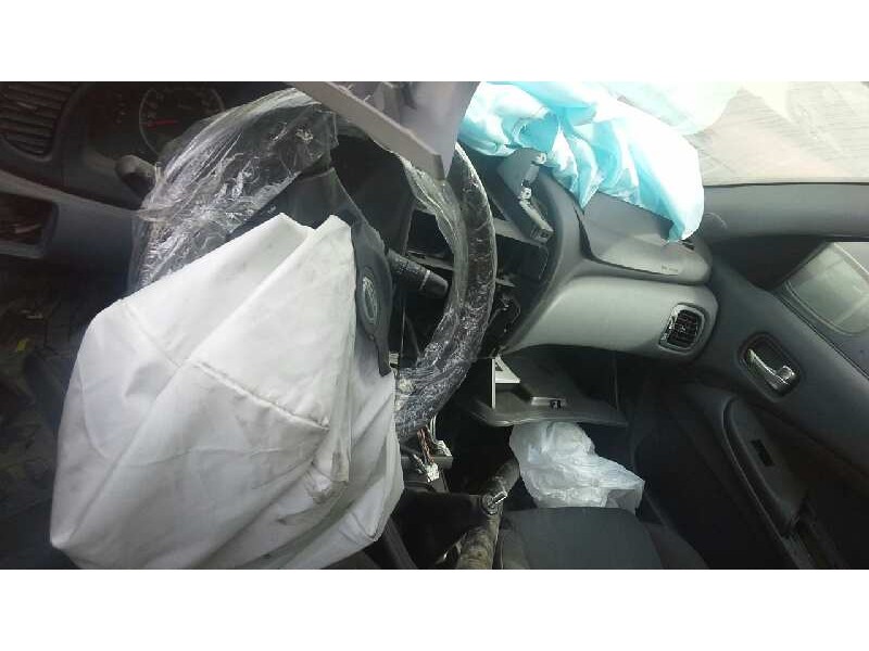 nissan almera (n16/e) del año 2005