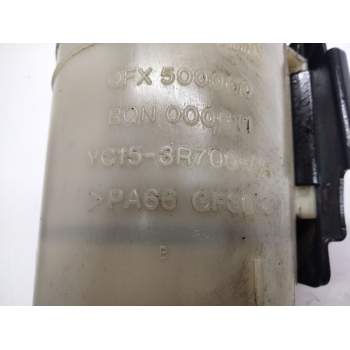 Recambio de deposito liquido direccion para land rover discovery v6 td hse referencia OEM IAM YC153R700AA  